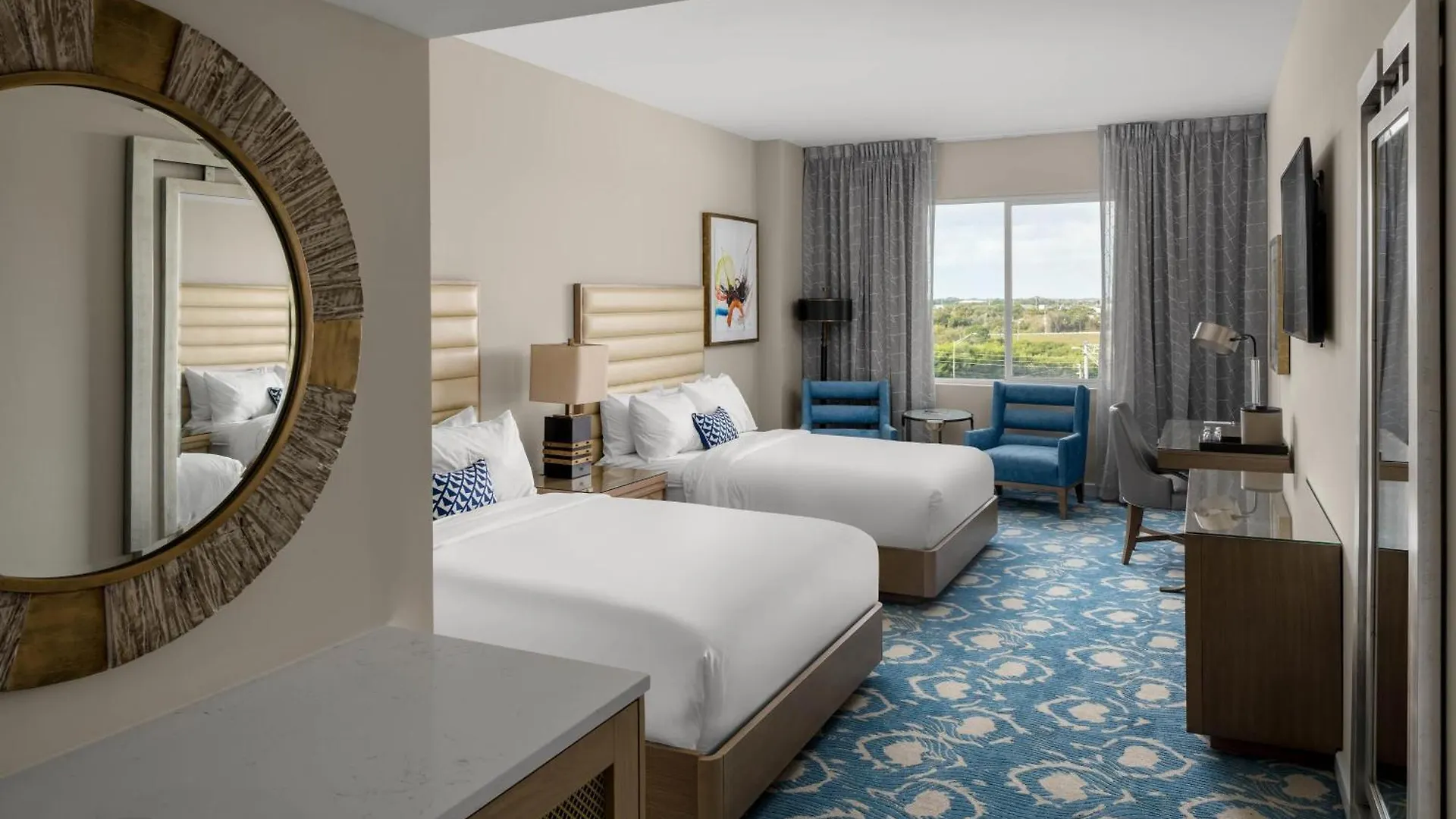 The Karol Hotel, St. Petersburg Clearwater, A Tribute Portfolio Hotel  Clearwater
