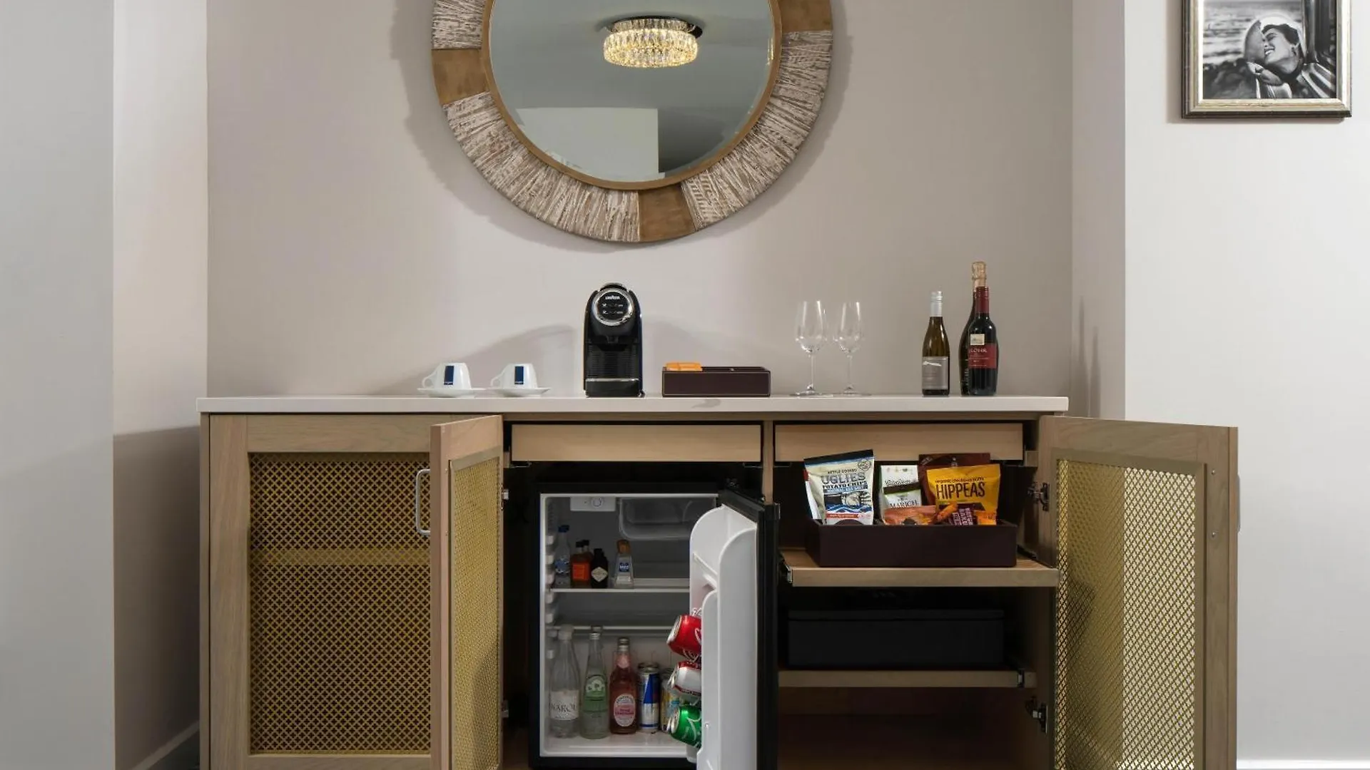****  The Karol Hotel, St. Petersburg Clearwater, A Tribute Portfolio Hotel United States
